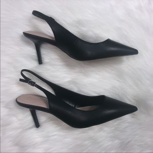 Aldo Black Pointed Toe Sling Back Kitten Heels